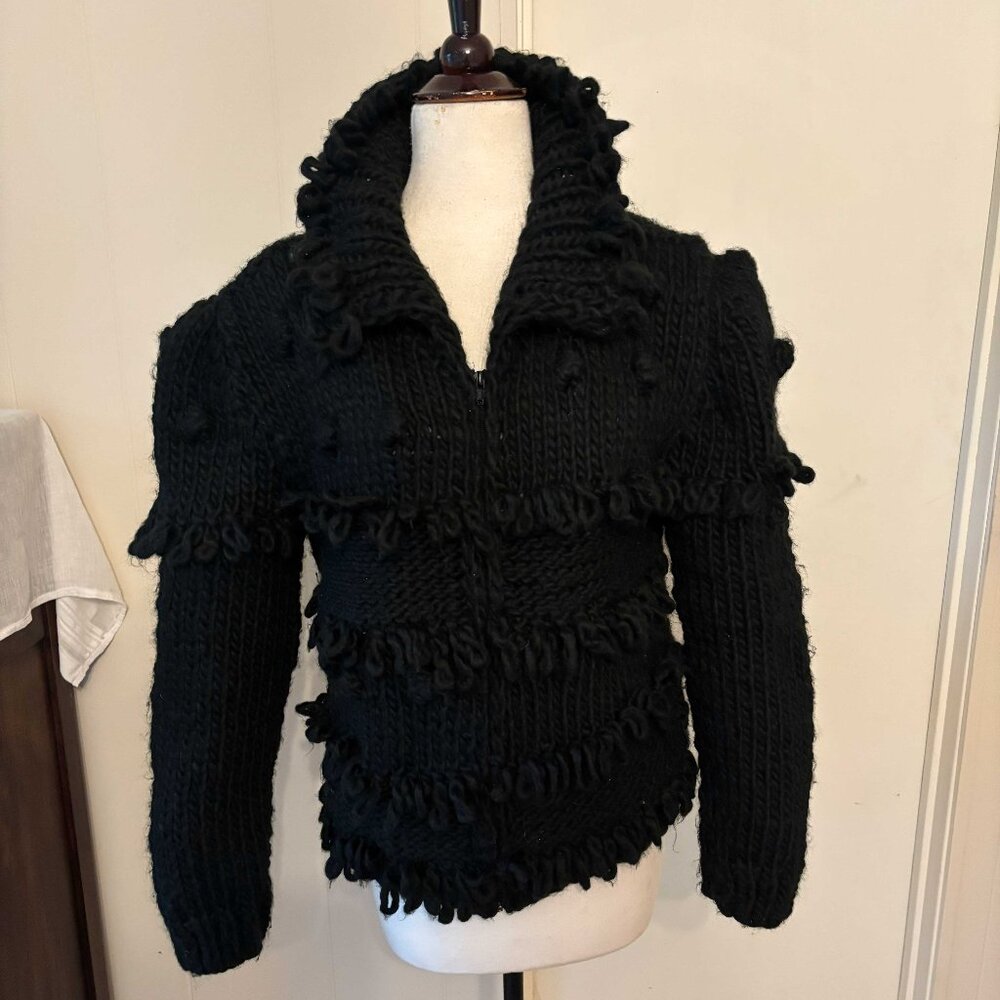 Form e Couleur Black Zip Front Sweater - Size Large